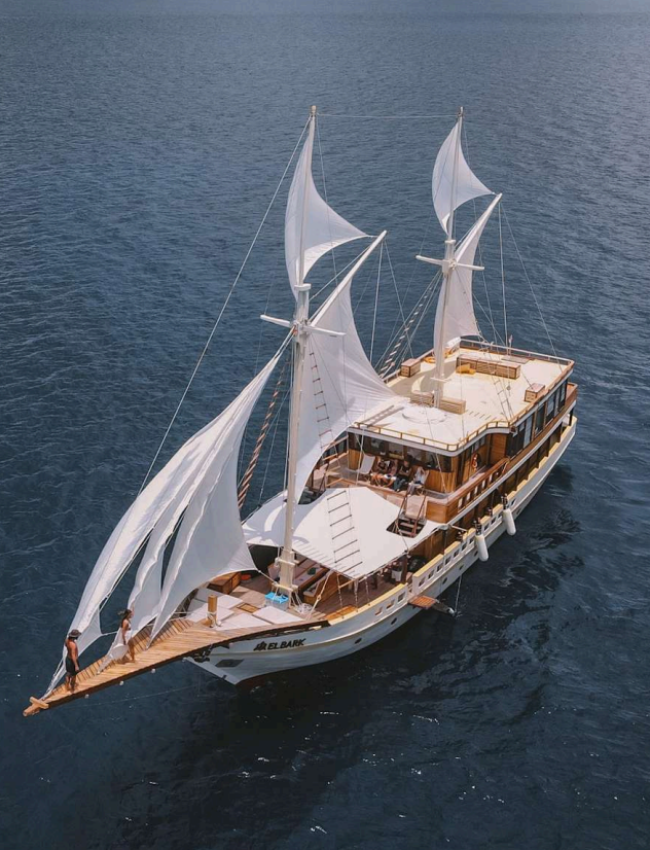 ELBARK CRUISES – SAILING KOMODO 3D2N